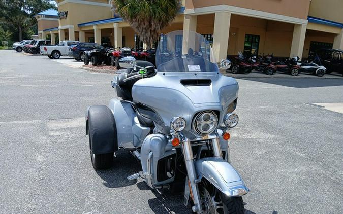2023 Harley-Davidson Trike FLHTCUTG - Tri Glide Ultra