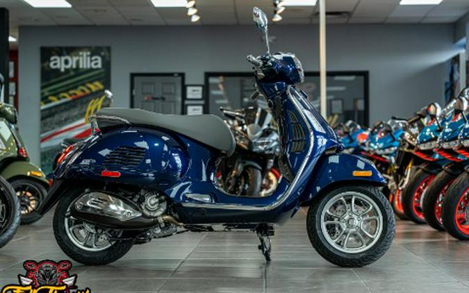 2027 Vespa GTS 310
