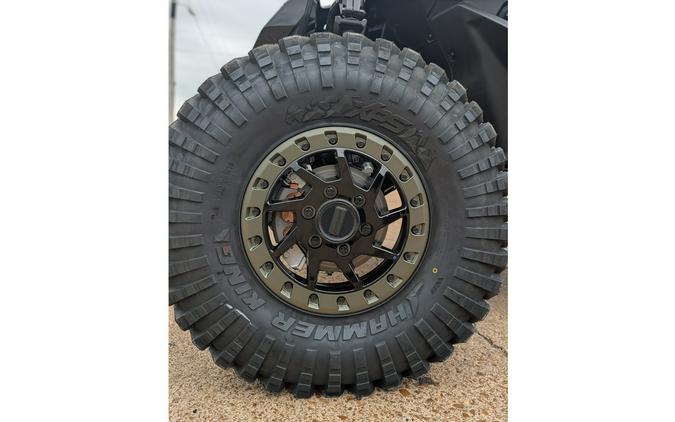 2027 MAVERICK R MAX XRC W/ SMART-SHOX - Can-Am