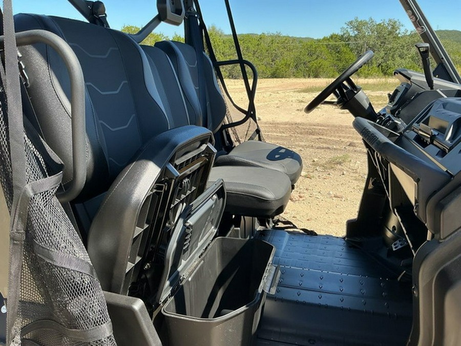 2026 Can-Am Defender 6X6 XT HD10
