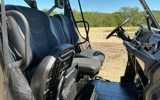 2026 Can-Am Defender 6X6 XT HD10