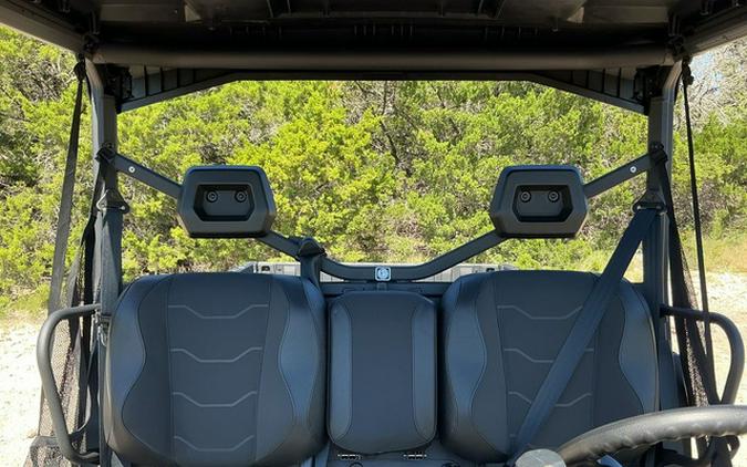 2026 Can-Am Defender 6X6 XT HD10