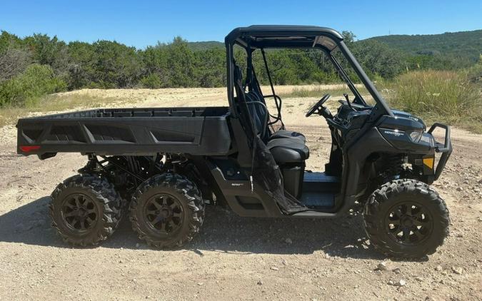 2026 Can-Am Defender 6X6 XT HD10