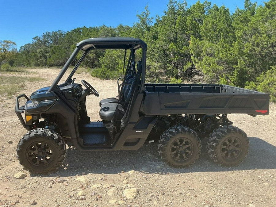 2026 Can-Am Defender 6X6 XT HD10