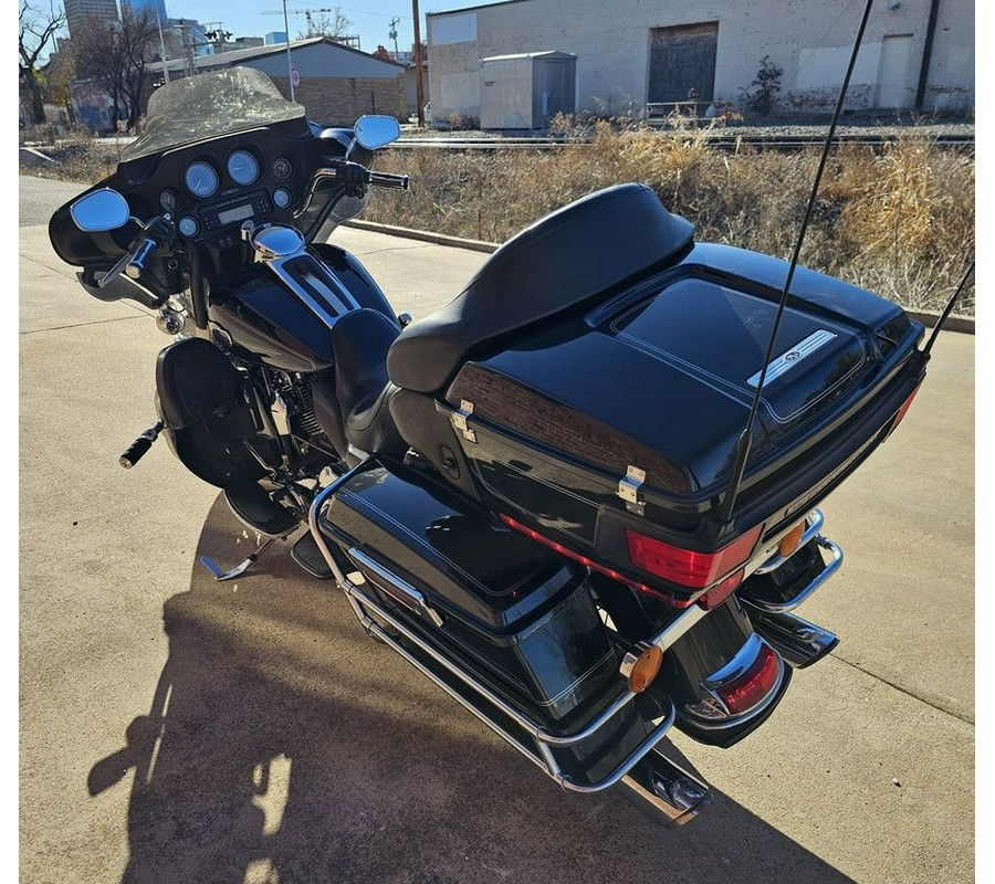 2010 Harley-Davidson® FLHTCU - Ultra Classic® Electra Glide