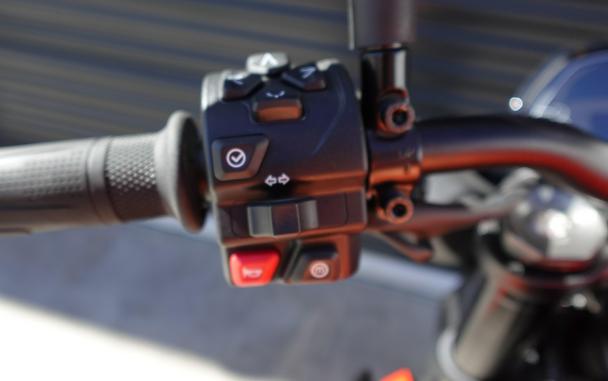 2025 Triumph Street Triple 765 R