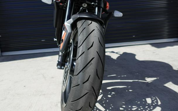 2025 Triumph Street Triple 765 R