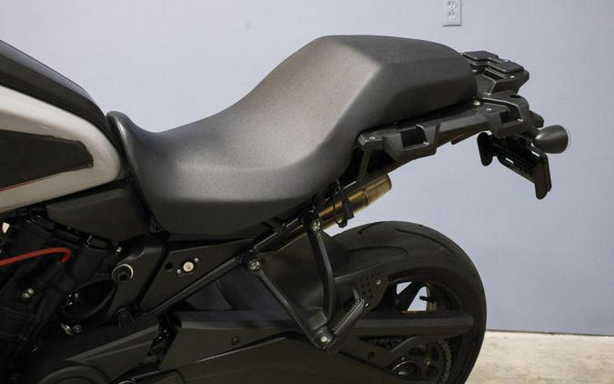 2025 Harley-Davidson® RA1250ST - Pan America® 1250 ST