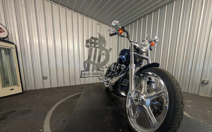 2002 Harley-Davidson DYNA WIDE GLIDE CVO CUSTOM 3