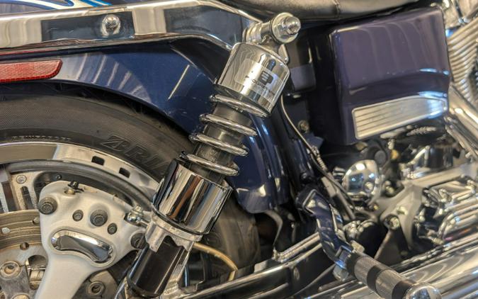 2002 Harley-Davidson DYNA WIDE GLIDE CVO CUSTOM 3