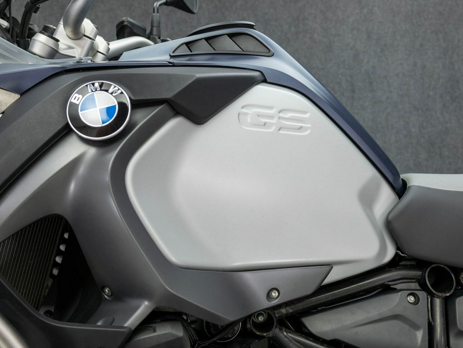 2016 BMW R1200GS ADVENTURE 1200 W/ABS
