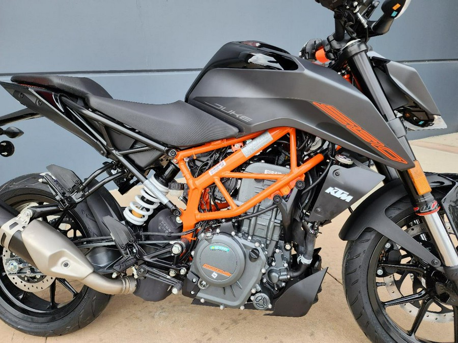 2023 KTM 390 DUKE