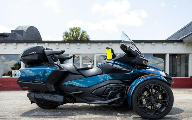 2022 Can-Am® Spyder RT Base