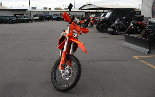 2025 KTM 500 EXC-F Six Days