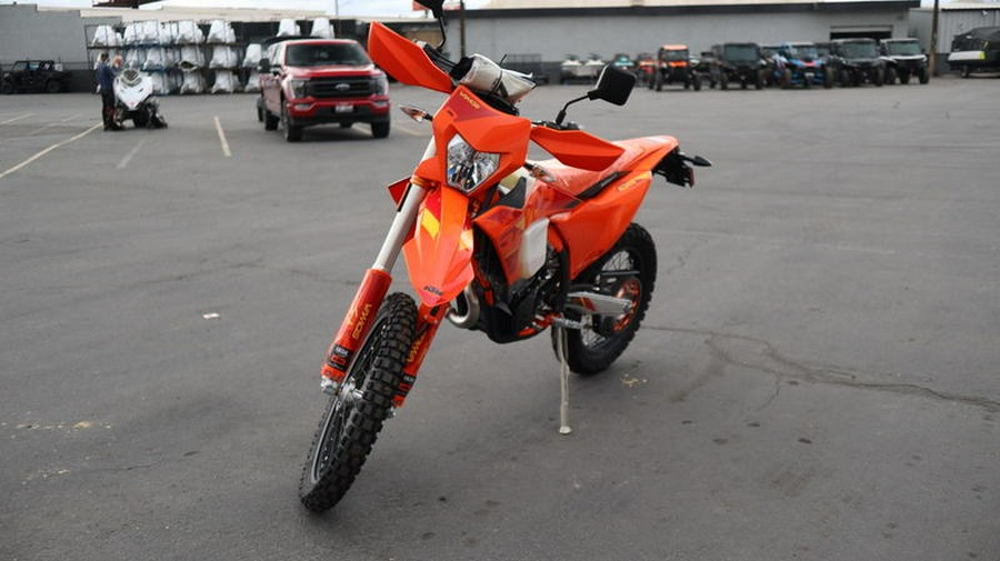 2025 KTM 500 EXC-F Six Days