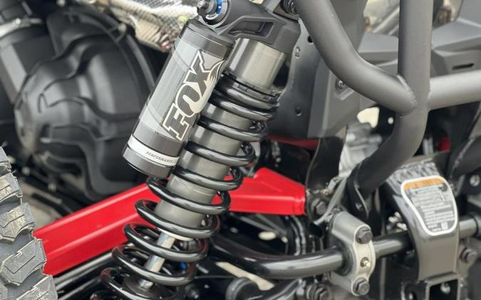 2025 Can-Am® Maverick Sport X rc 1000R