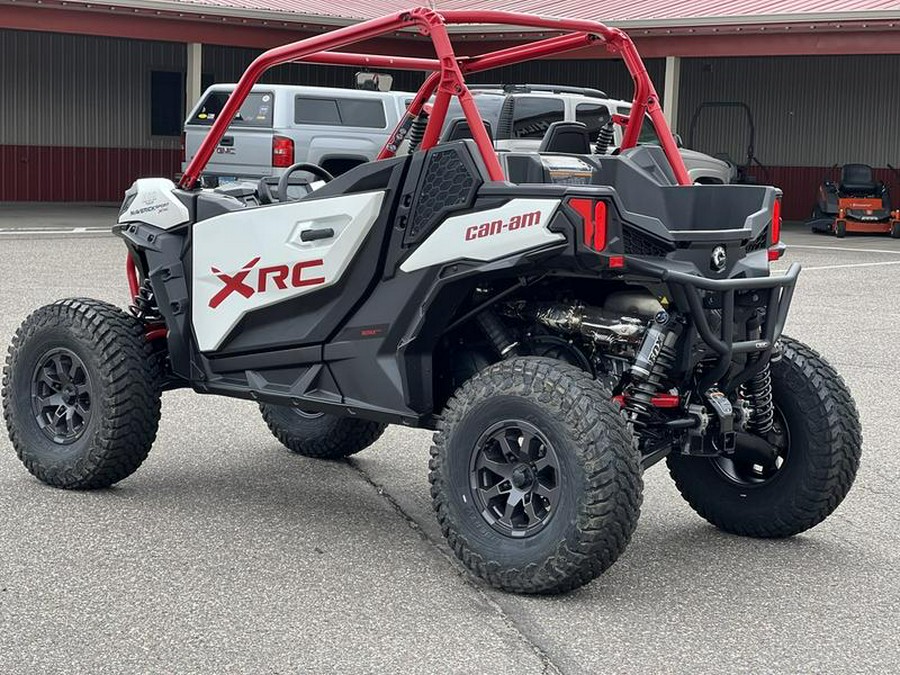2025 Can-Am® Maverick Sport X rc 1000R