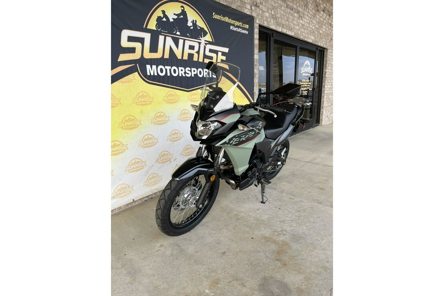 2024 Kawasaki Versys®-X 300 ABS