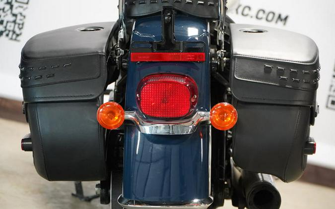 2019 Harley-Davidson® FLHCS - Heritage Classic 114