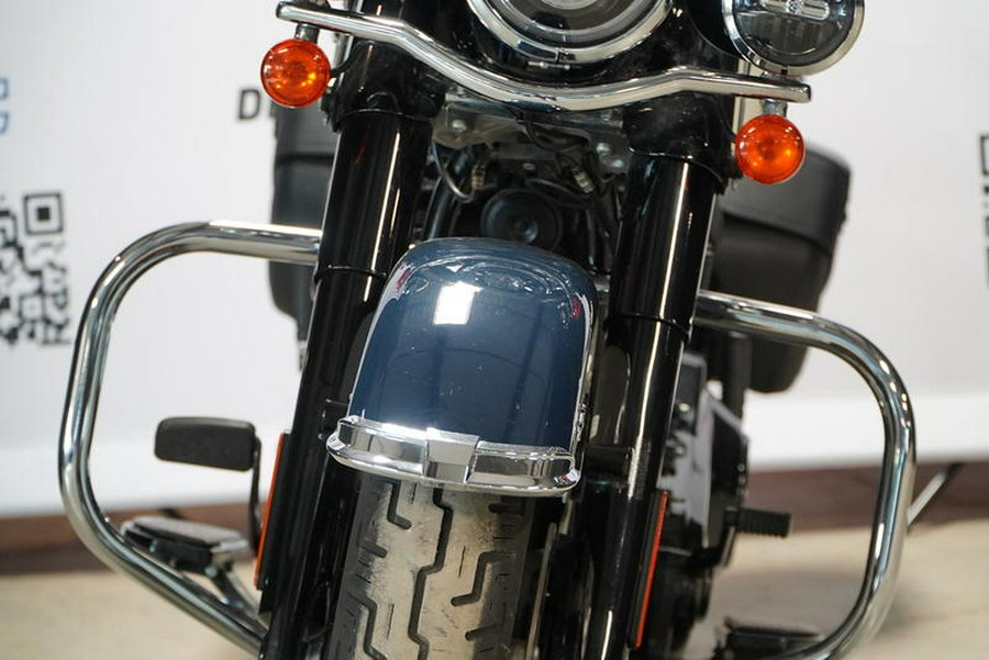 2019 Harley-Davidson® FLHCS - Heritage Classic 114