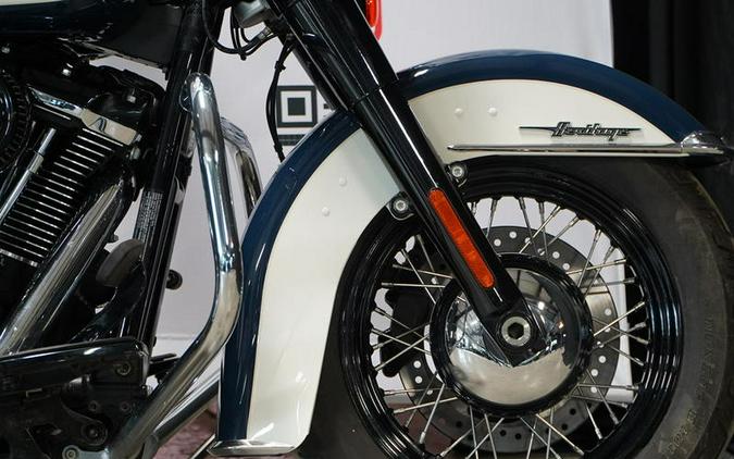 2019 Harley-Davidson® FLHCS - Heritage Classic 114