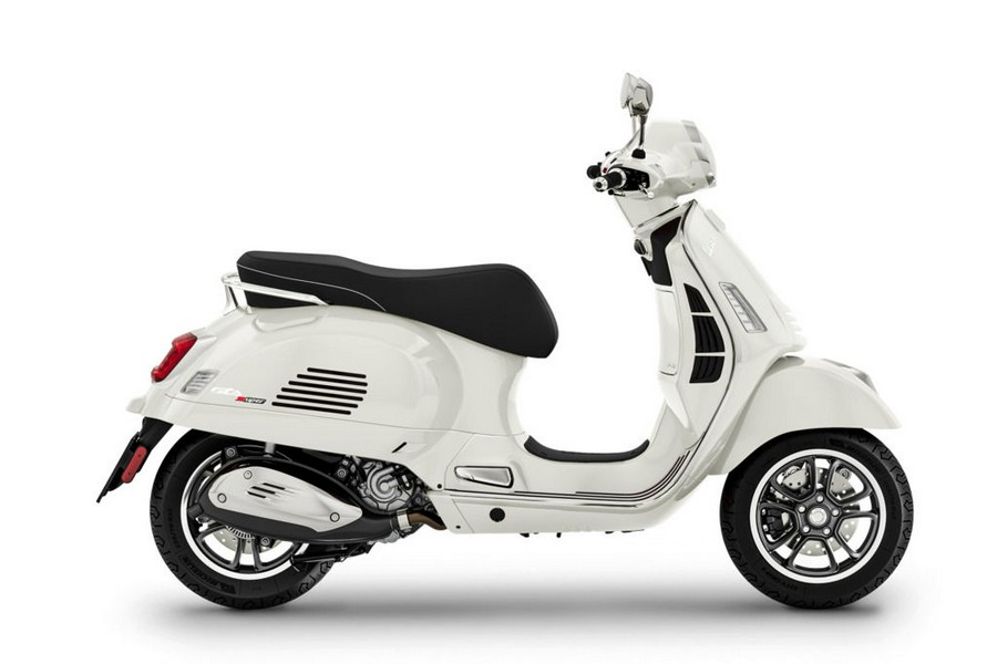 0 Vespa GTS 310 Super - Bianco Innocente