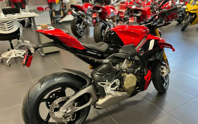 2026 Ducati Streetfighter V4 S