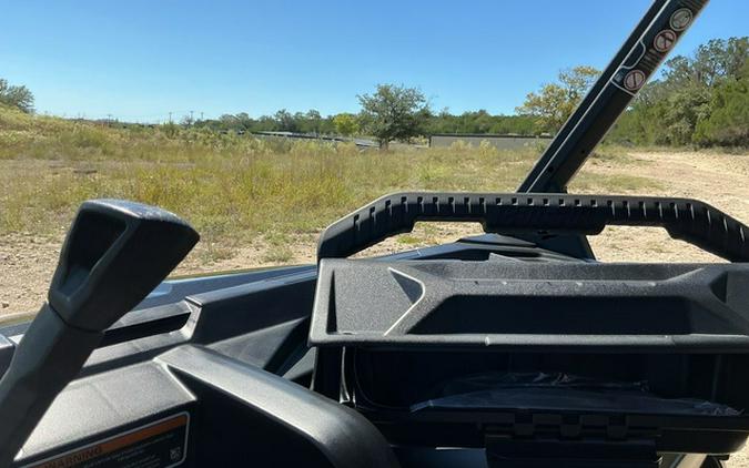 2026 Can-Am Defender 6X6 XT HD10