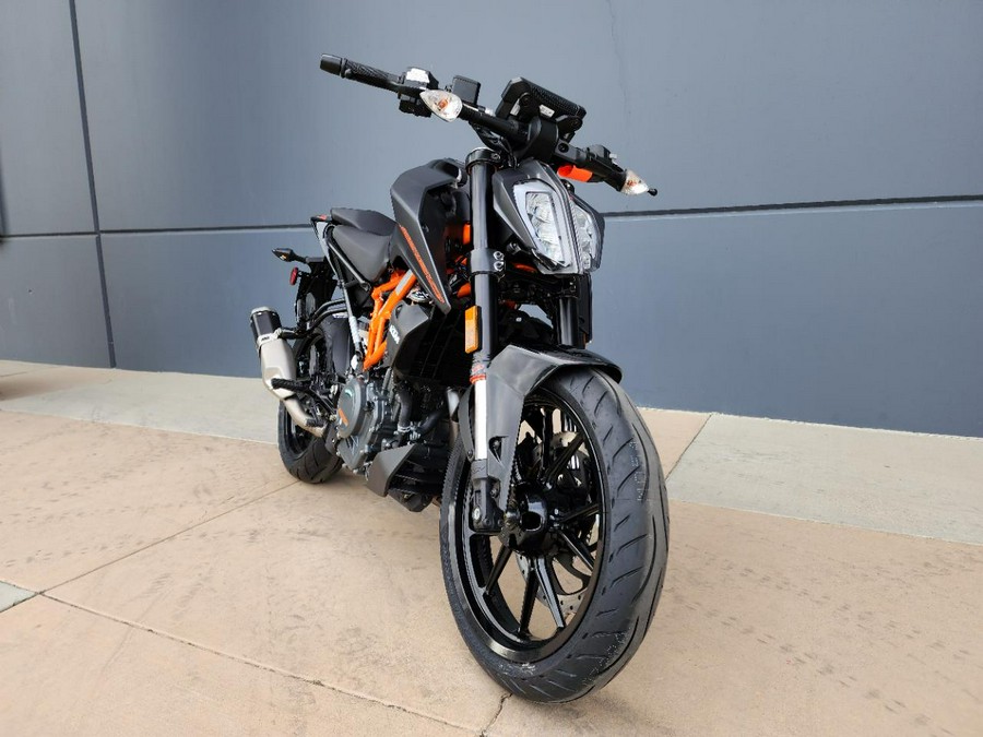 2023 KTM 390 DUKE