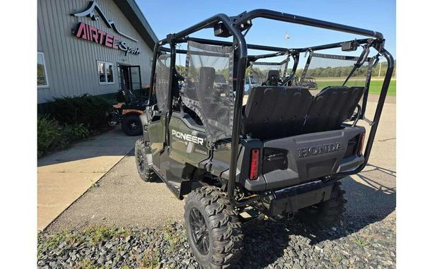 2025 Honda Pioneer 1000-5 Deluxe