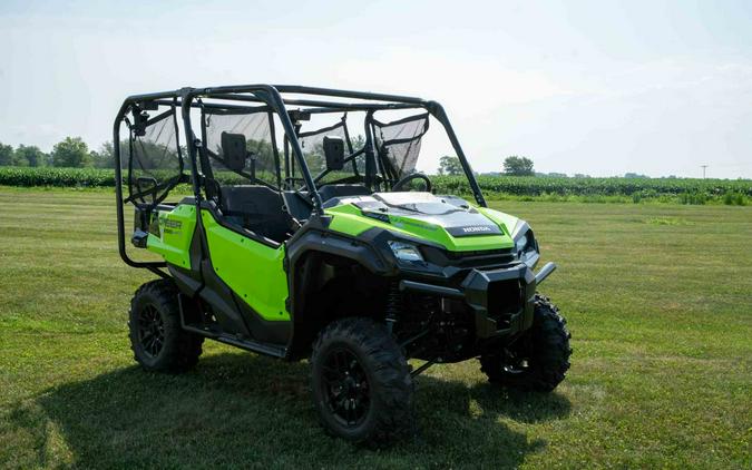 2023 Honda Pioneer 1000-5 Deluxe