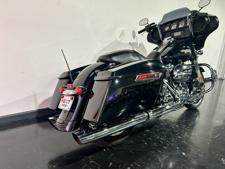 2018 Harley-Davidson FLHX - Street Glide