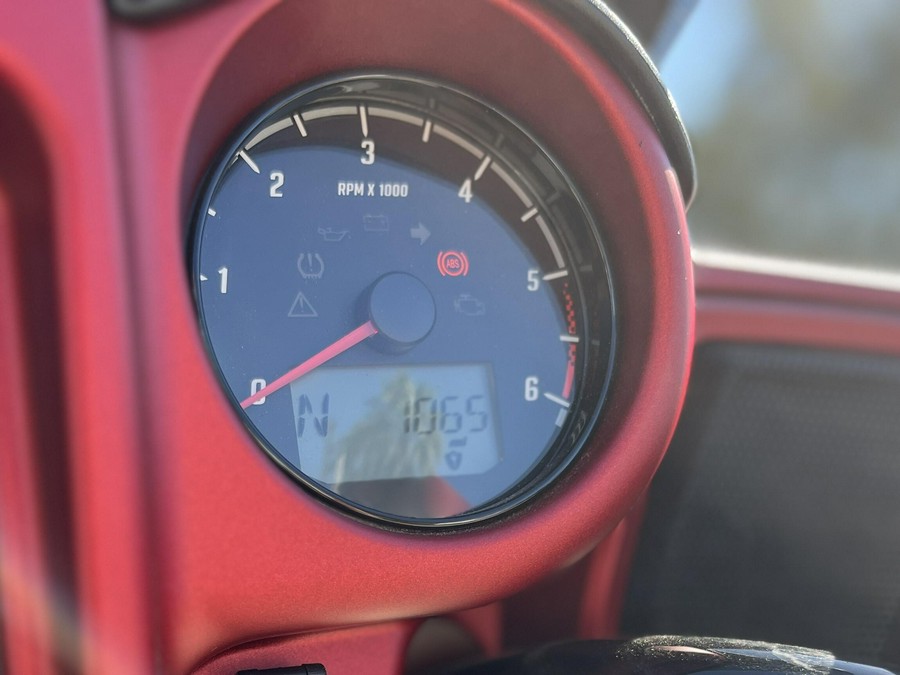 2023 Indian Motorcycle CHIEFTAIN DARK HORSE RUBY SMOKE 49ST Dark Horse