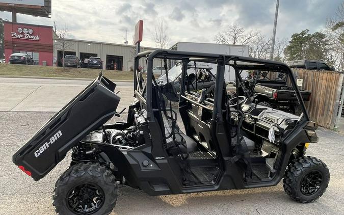 2024 Can-Am® Defender MAX DPS HD9 Timeless Black