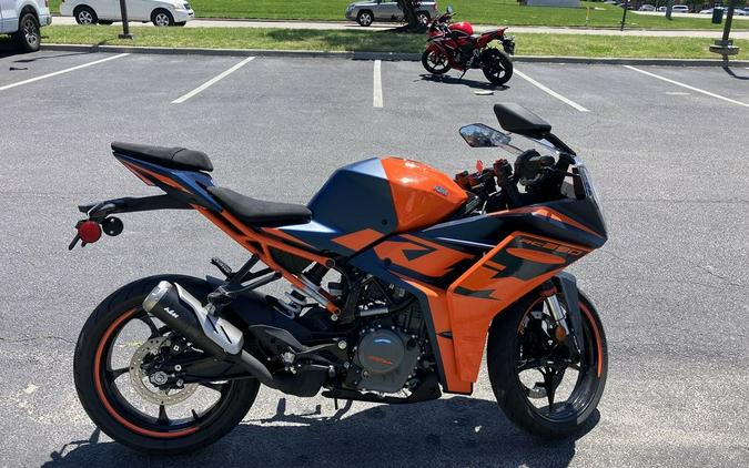 2022 KTM RC 390