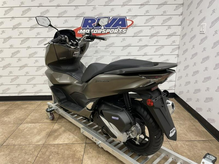 2024 Honda® PCX