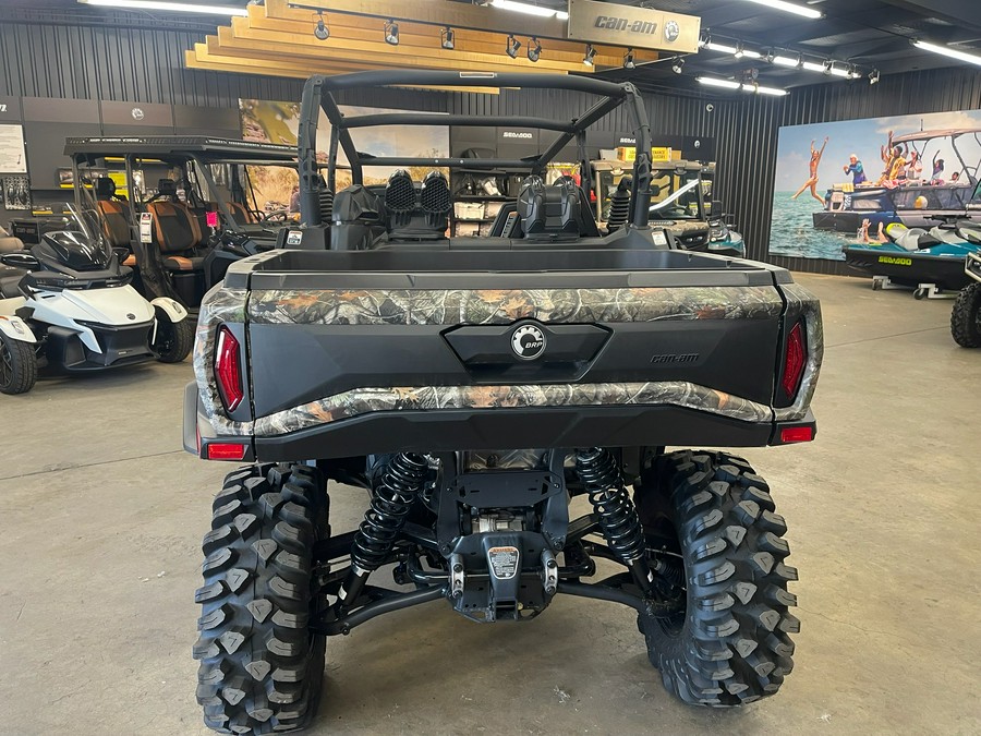 2026 Can-Am Commander MAX X MR