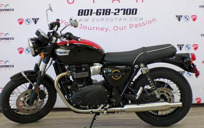 New 2026 Triumph Bonneville T100