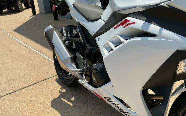 2026 Kawasaki Ninja 300 ABS