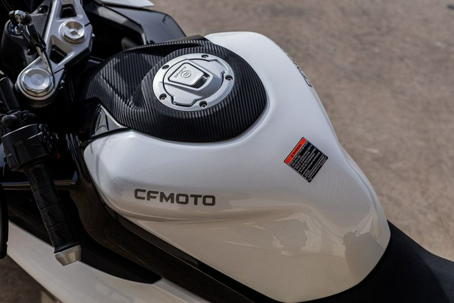 New 2024 CFMOTO 450SS NEBULA WHITE