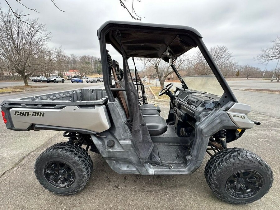 2019 Can-Am Defender DPS HD10