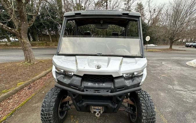 2019 Can-Am Defender DPS HD10