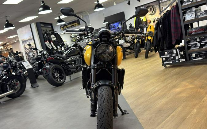 2026 Triumph Trident 660 Cosmic yellow