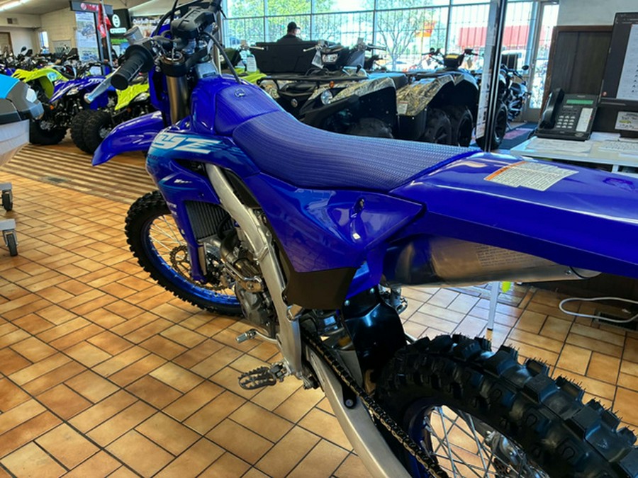 2027 Yamaha YZ 450F