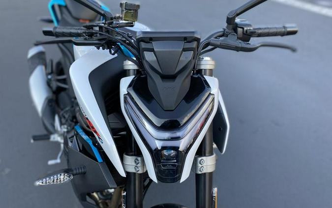 2024 CFMoto 450NK