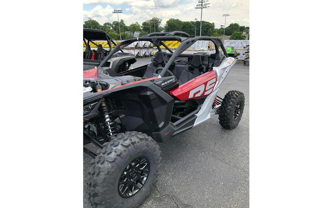 2024 Can-Am Maverick X3 RS Turbo RR Red & Silver