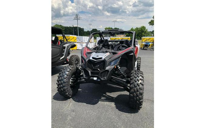 2024 Can-Am Maverick X3 RS Turbo RR Red & Silver