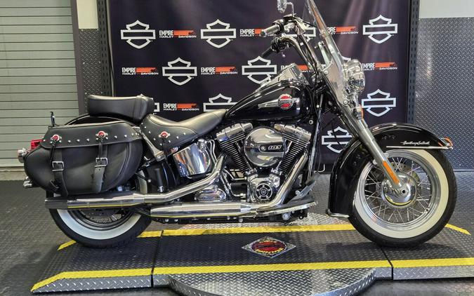 2016 Harley-Davidson Heritage Softail Classic Vivid Black