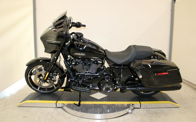 New 2024 Harley-Davidson Street Glide Grand American Touring FLHX Motorcycle For Sale In Miami, Florida