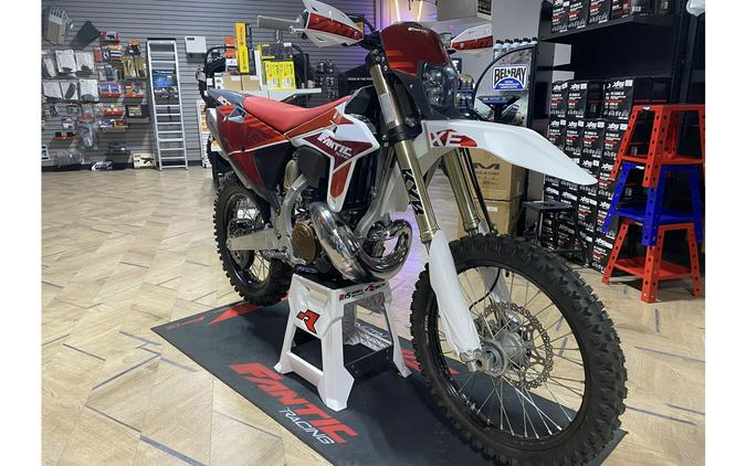 2025 XE300 - Fantic